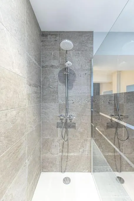 L'Instant Leger - Centre Ville Apartment Chambery 0*,  France