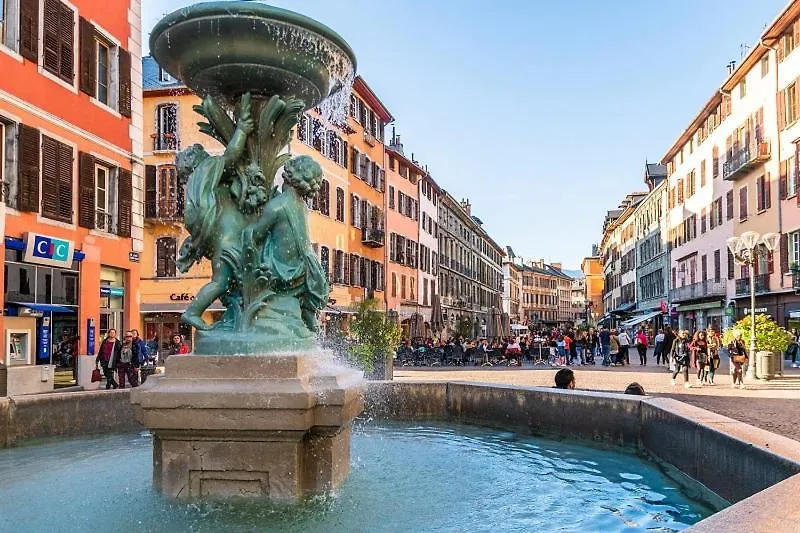 L'Instant Leger - Centre Ville Apartment Chambery France